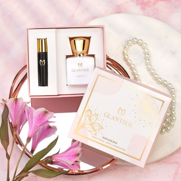 Perfume Box Glantier aranżacja perfumy + roletka
